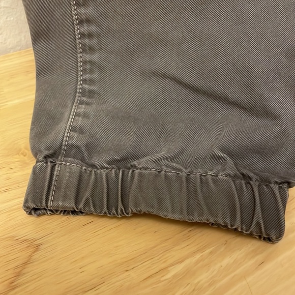 Vince grey chino joggers (28”) - Picture 7 of 9